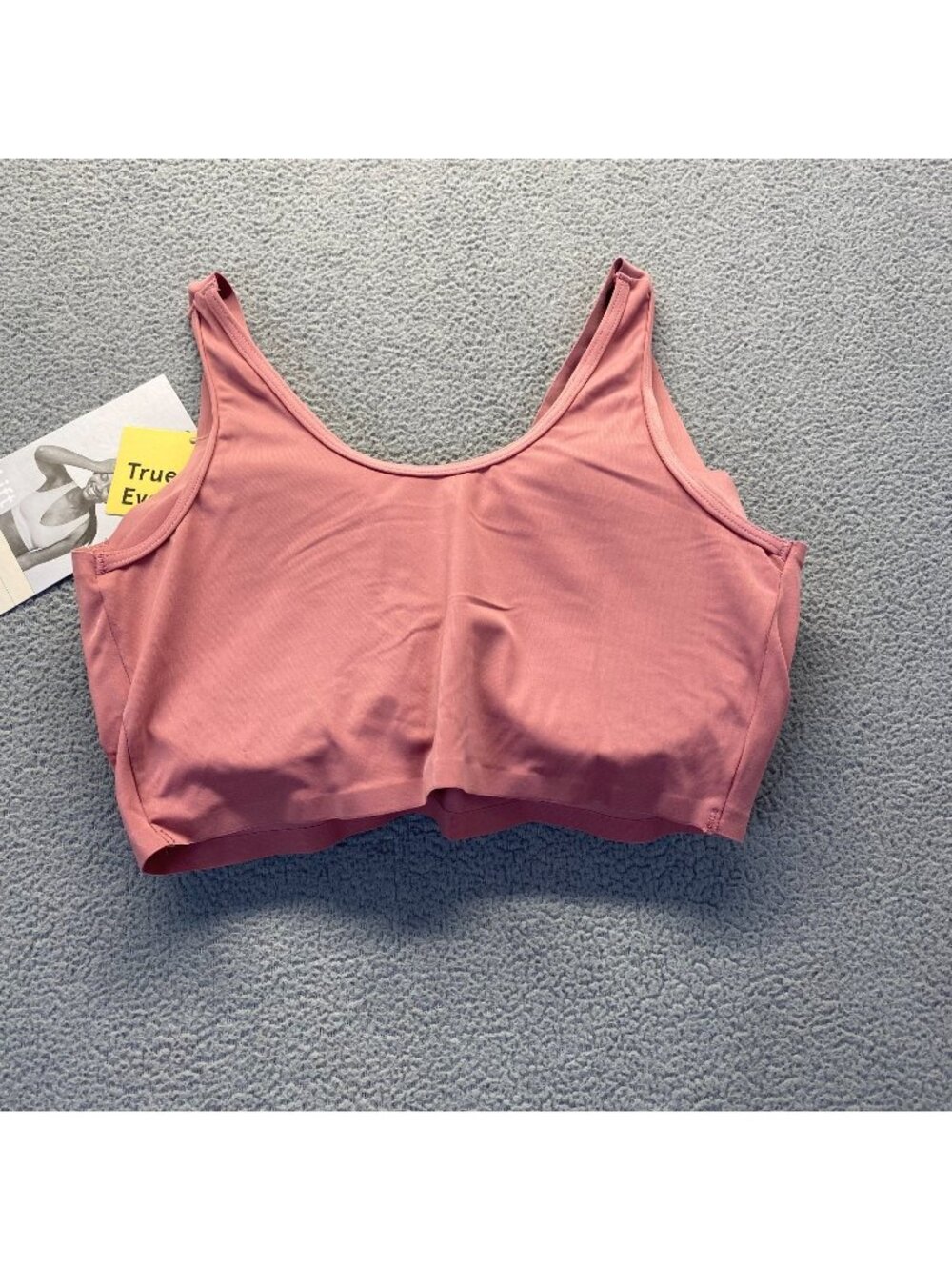 True & Co. True Everybody Women's V-Neck Lift Bra Color Berry Pink NEW SZ M NEW